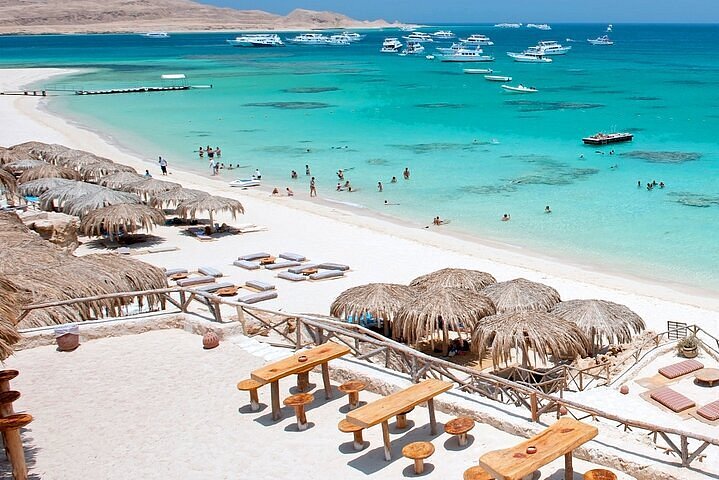 Mega Yacht Charter Hurghada
